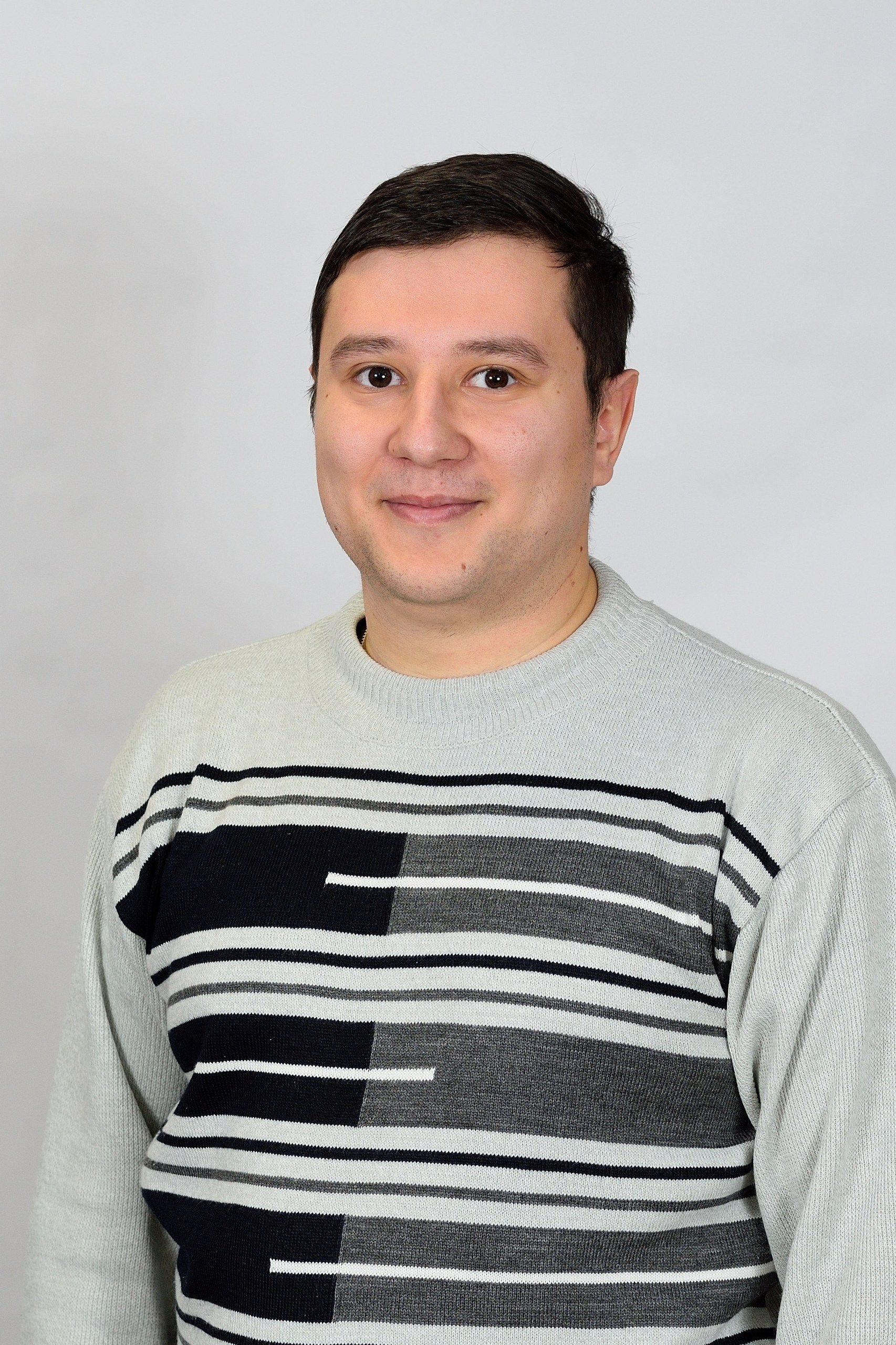 Багдасарян Аркадий Семенович.